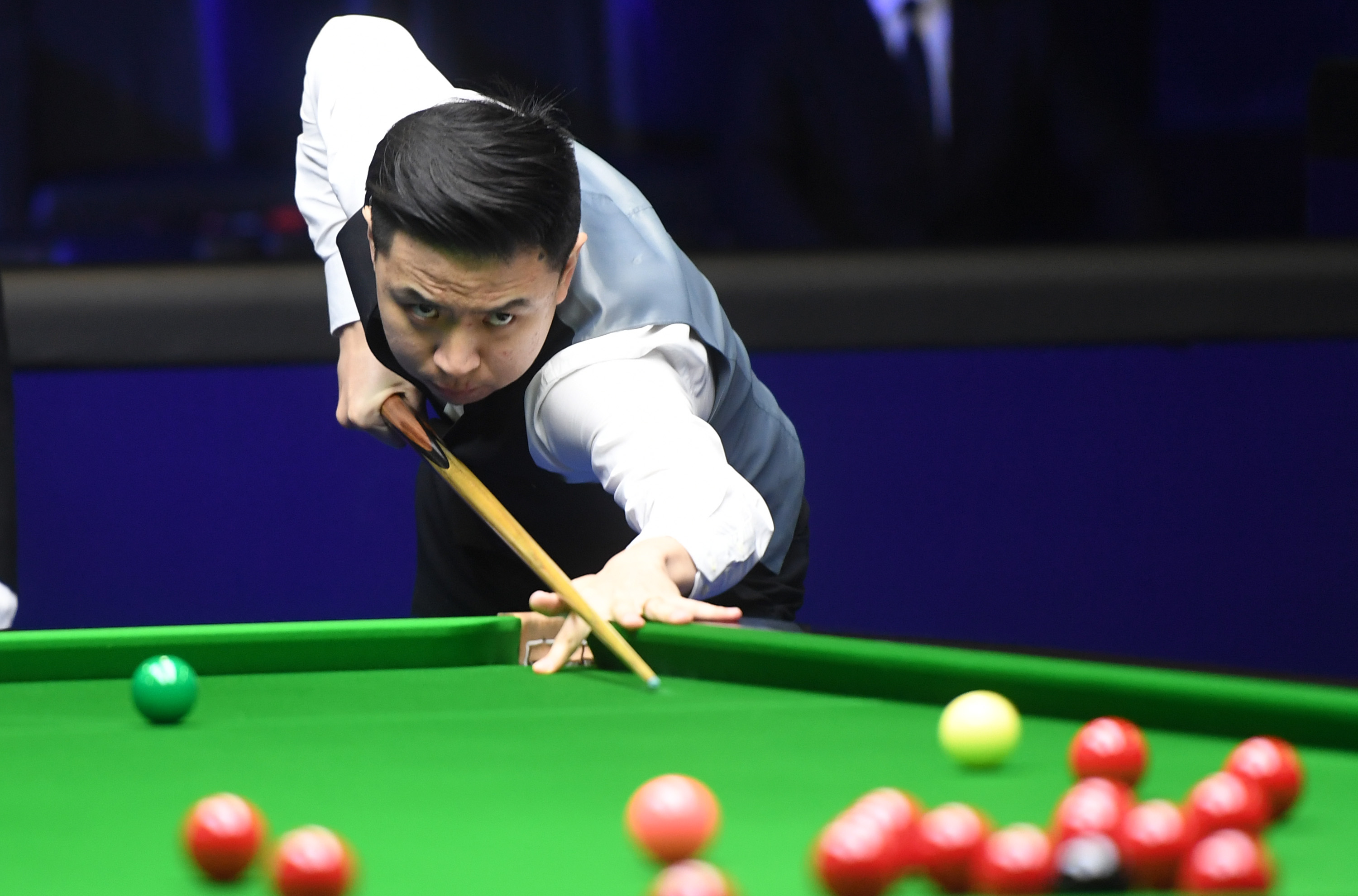 随即一脚顺 随即一脚顺